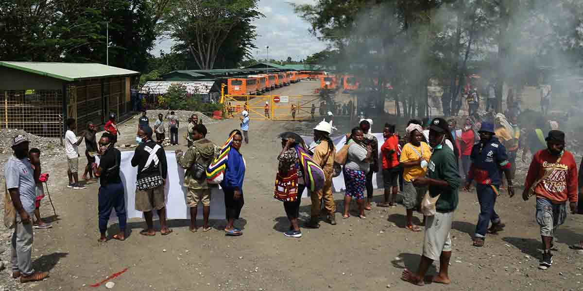 janji-pemerintah-masyarakat-tembagapura-mulai-dipulangkan-sabtu-pekan-ini